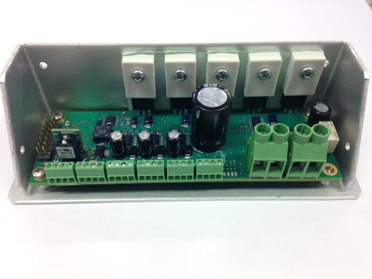 Laird temperature microcontroller monitors and protects medical diagnostic equipment Medical