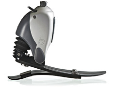 Pro-Flex XC, developed by Össur, is intended to accommodate a relatively active user, one who enjoys hiking and jogging, as well as level-ground walking. It comes with an aesthetically pleasing, anatomical footcover and integrated male pyramid.