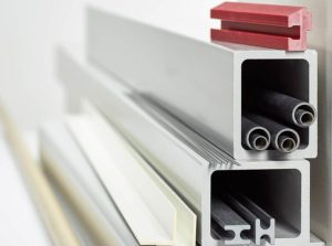 Media-Use-Gordon-Composites-and-Polystrand