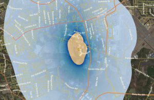 A map showing cancer risk from an EtO plant decreasing with distance from the facility