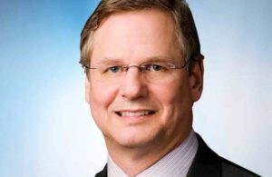 A portrait of Phiex advisor Dr. Rick Kuntz, formerly Medtronic's chief medical and scientific officer.