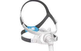 A photo of the ResMed AirFit F40 CPAP mask.