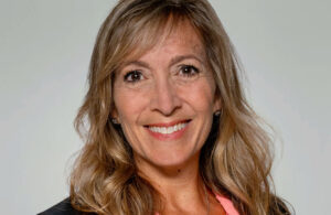 A portrait of The Mullings Group VP and Senior Partner Holly Scott.
