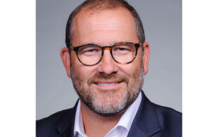 A photo of Zimmer Biomet Americas President Mark Bezjak.