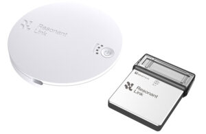 An image of Resonant Link Medical's wireless 20-minute IPG recharger.