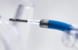 An image of the Johnson & Johnson MedTech Monarch system's telescoping scope-in-sheath design.