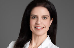 A photo of Intuitive Surgical Global VP of Cardiac Surgery Darla Hutton.