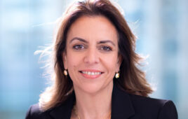 A photo of Philips Chief Medical Officer Dr. Carla Goulart Peron.