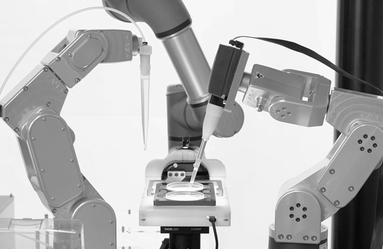 An image of Conceivable Life Sciences' Aura IVF robotic system.
